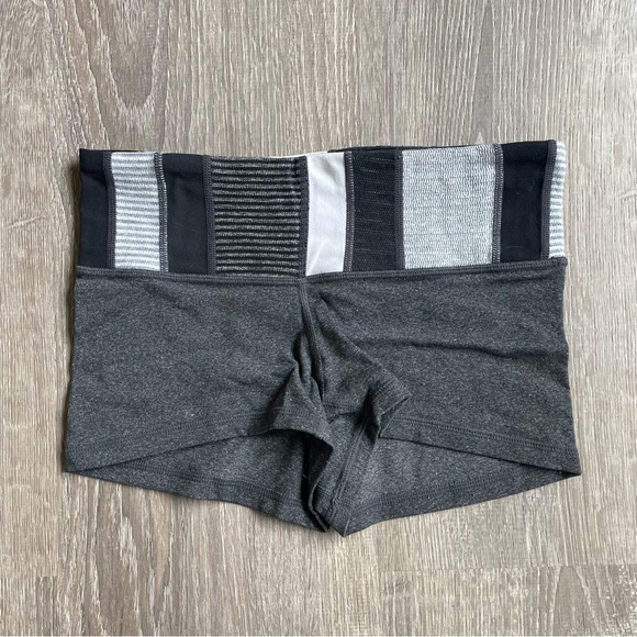 lululemon athletica Pants - Lululemon Boogie Shorts
